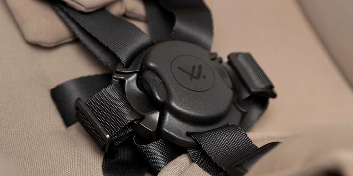 muuvo one 4w1 cybex cloud t magnetyczna klamra