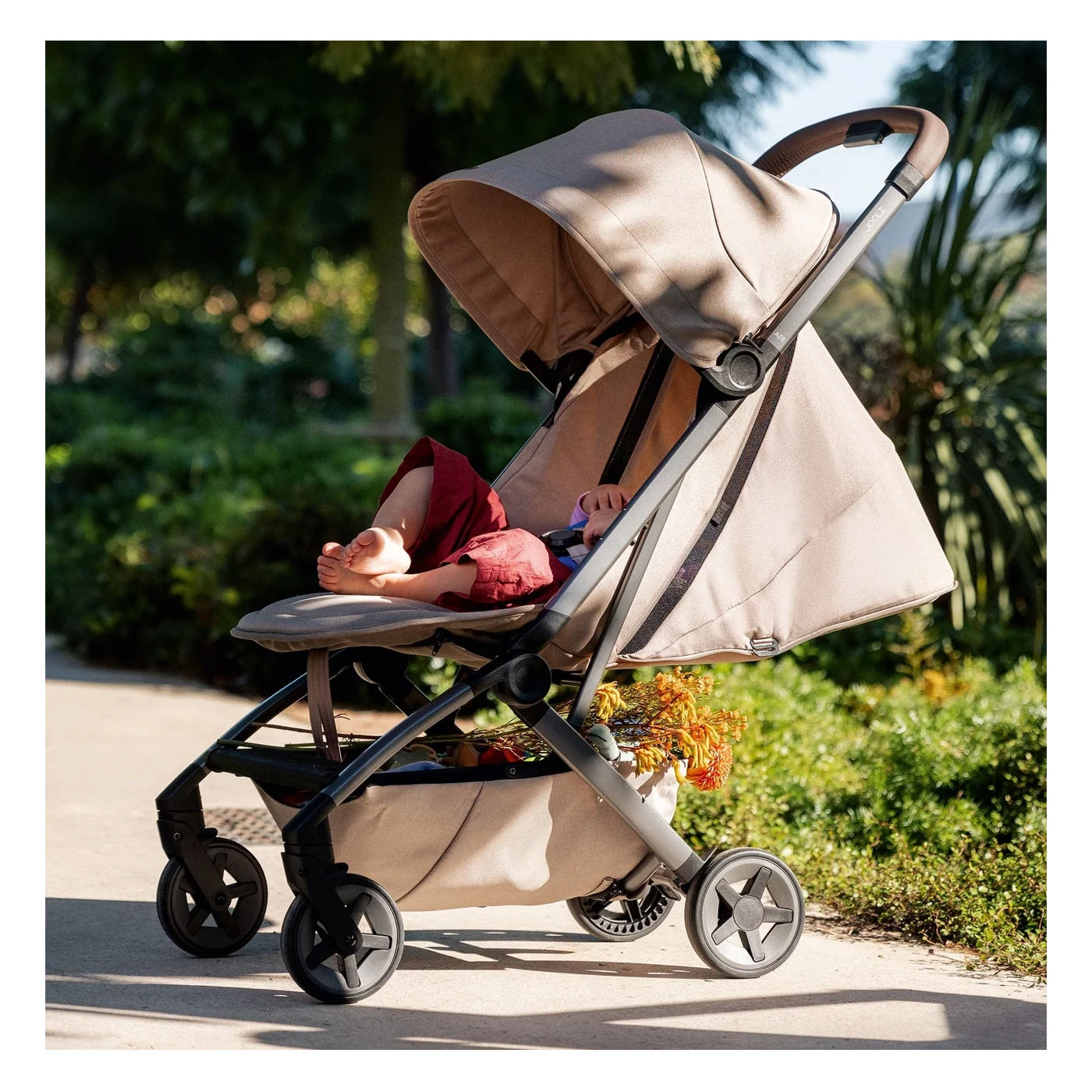 Joolz Aer2 | Sandy Taupe Joolz Aer2 | Sandy Taupe